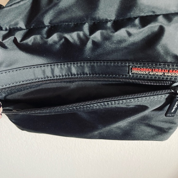 HEDGREN - UNISEX CROSSBODY BAG - Black - Brand New Condition! Water-Repellent! - Picture 8 of 9